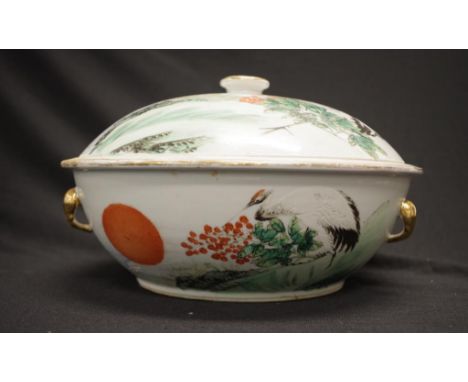 Chinese painted lidded ceramic tureen painted bird and blossom decoration to lid and bowl, marked to base, (diameter 27cm; he