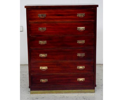 Vintage mahogany chest of drawers 87.5cm wide, 41.5cm deep, 110cm high approx