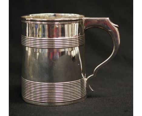 George III sterling silver tankard London 1795, maker's mark rubbed, (possibly Walter Brind), (height 9cm; weight 210grams ap