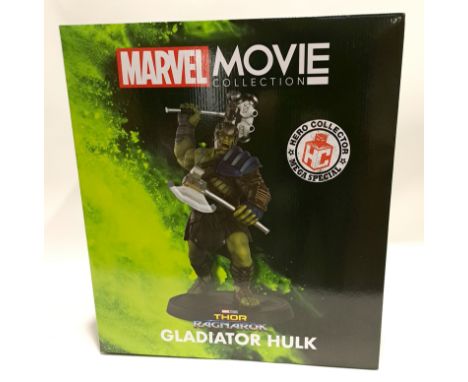 Eaglemoss Marvel Movie Collection Thor Ragnar&ouml;k Mega Special Gladiator Hulk 370mm Mega Special Figurine. Excellent to Ex