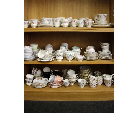 A large collection of ceramics to include a Rochester pattern part tea service and other items. 