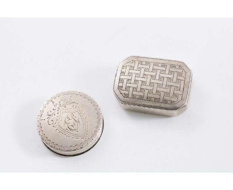 A GEORGE III ENGRAVED PATCH BOX of canted rectangular form with a latticework on the cover, by Samuel Pemberton, Birmingham 1