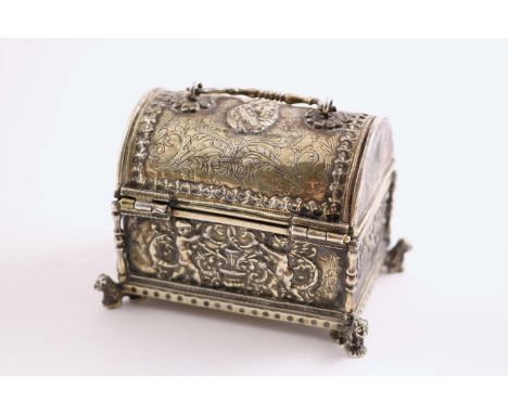 A RARE FRENCH SMALL SILVERGILT MARRIAGE CASKET on four lion feet with a domed cover, swing handle and a hasp and staple box l