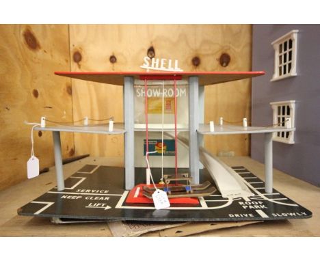 Vintage Shell garage in good condition, lovely piece plus two vintage card flat back garage buildings
