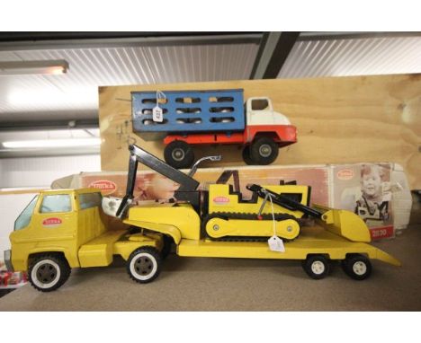 Vintage Triang truck with seven original Diary barrels plus a boxed Tonka 2830 Low Loader with T-6 Bulldozer