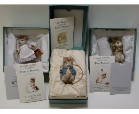 Three boxed R John Wright Beatrx Potter crafted bears including Johnny Townmouse, Tom Thumb and Hunca Munca all with certific