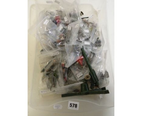 Quantity of vintage metal Britains soldiers all various military plus artillery