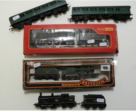 OO Gauge Triang 4-4-0 L1 BR Southern Region Engine and Tender no. R350, Lilliput/Trix 4-6-2 A2 Eastern Region (Peppercorn) En