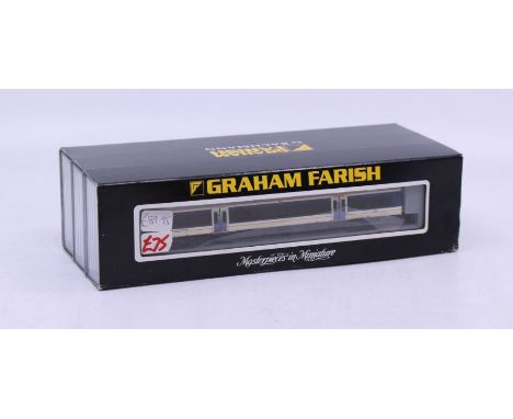 Graham Farish: A boxed Graham Farish, N Gauge, 168/1 Clubman 3 Car DMU 'Chiltern Railways' Set, Reference 371-435. Original b