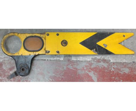 Railwayana: An original enamelled metal BR distance signal, yellow with black arrow to one side, white with black arrow to re