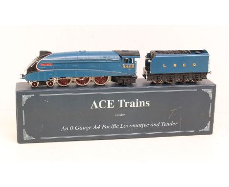 ACE Trains: A boxed ACE Trains, O Gauge, Mallard 4468 Pre-War, LNER Blue 4-6-2, locomotive and tender. Original box, general 