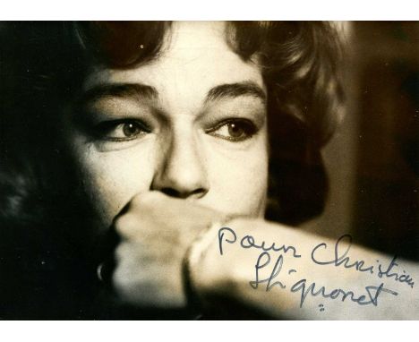 SIGNORET SIMONE: (1921-1985) French actress, Academy Award winner. Signed and inscribed 7 x 5 photograph, a dramatic close-up