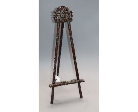 A Chinese hongmu easel stand, c.1900 length 48cm