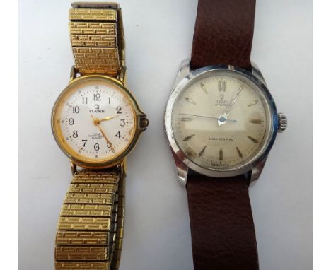 A Tudor Oyster steel cased gentleman's wristwatch, the signed silvered dial with baton shaped numerals and with centre second