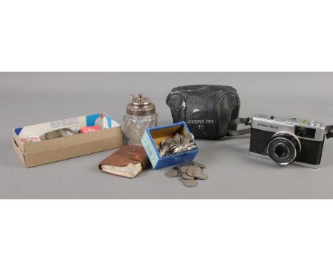 A small quantity of collectables, including Olympus Trip 35 camera in case, a collection of twentieth century coins and silve