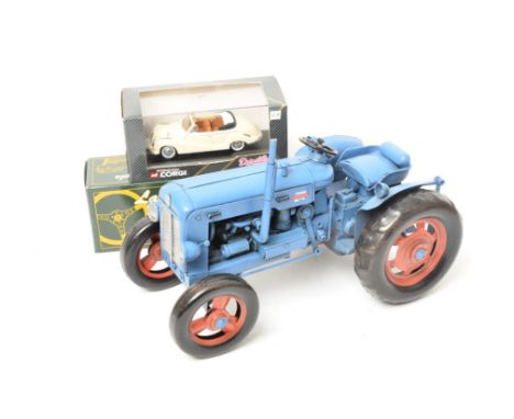 Modern Diecast Vehicles, a boxed group of vintage private and commercial vehicles, including 1:18 scale 441700 Eagle Collecti