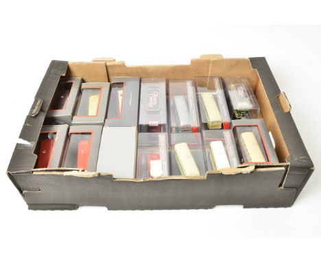 Corgi Original Omnibus, a collection of mostly vintage buses in plastic cases twelve with card sleeves some factory sealed, G