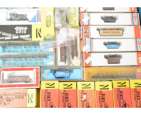 Continental N Gauge Rolling Stock by Fleischmann Piko and Others, including 9 DB red/cream express coaches by Fleischmann and