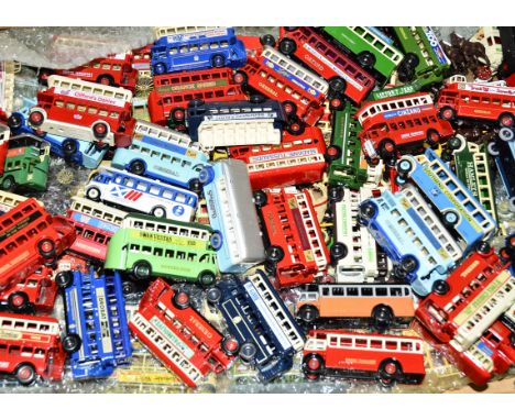 Modern Diecast Vehicles, a large collection of mostly vintage commercial models by Lledo and similar unboxed, and  a number o