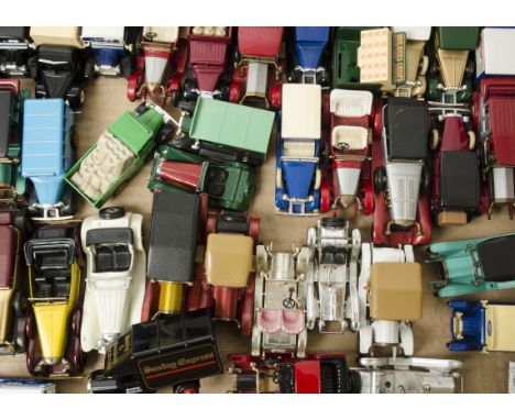 Modern Diecast Vehicles, an unboxed group of vintage mostly commercial vehicles by Matchbox and Lledo together with a boxed C