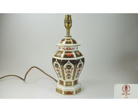 Royal Crown Derby Old Imari Table Lamp with 22ct Gold Finish to Bands and Tressil Work. Pattern No 1128, Date 1995. Decorated