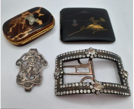 Small collectables comprising an early 20th Century tortoiseshell purse with an exhibition scene to one side, an early to mid