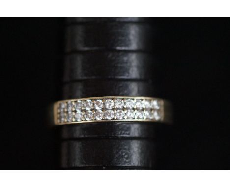 9ct Gold 22 stone dress ring Size P 