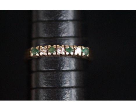 9ct Gold diamond ring &amp; green stones Size N