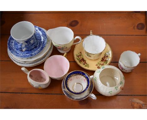 A mixed quantity of tea wares and pin dishes including Royal Worcester