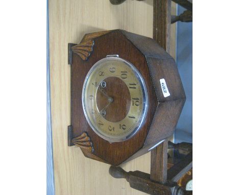 1930S MANTEL CLOCK