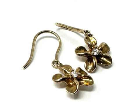 14ct gold diamond drop floral earrings (2.2g) 