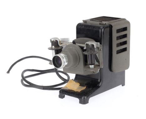 A Leitz Slide Projector, grey/black, powers on, light works, physically G.