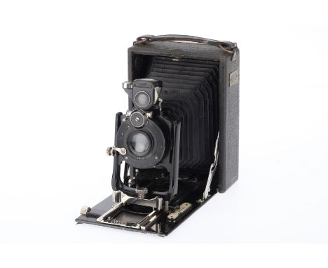 A Zeiss Ikon Maximar 207 9x12cm Folding Plate Camera, black, serial number 90353, body G, only light wear to the leather casi