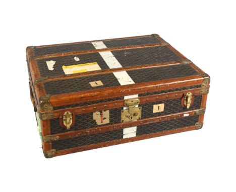 Sold at Auction: Goyard Vendome Jewelry Case Hard Sided Travel Trunk Ring  Watch Storage Box