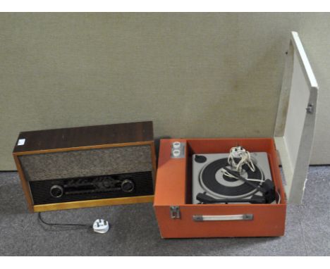 A retro mid-century Westminster Fidelity record player and a vintage Cossor radio, the first 43 cm wide (2)