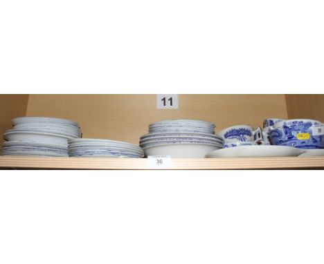 A Spode "Italian" part dinner service (some damages)