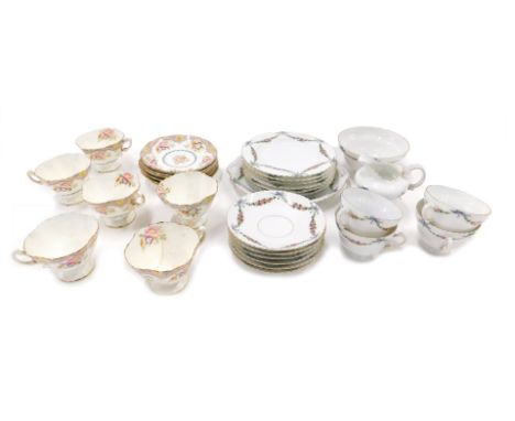 Early 20thC porcelain tea set, decorated with swags of flowers, and a Hammersley part tea set, decorated with Chinese style f