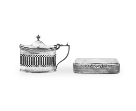 
	
		A SILVER RECTANGULAR SNUFF BOX 
		D. BROS, BIRMINGHAM 1956 
		Engine turned with a chased flower and scroll thumbpiece, 