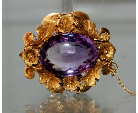 Outstanding Victorian 14ct / 15ct Gold Amethyst Brooch, 24mm x 18mm oval cut amethyst, brooch measure 40mm long and weighs 11