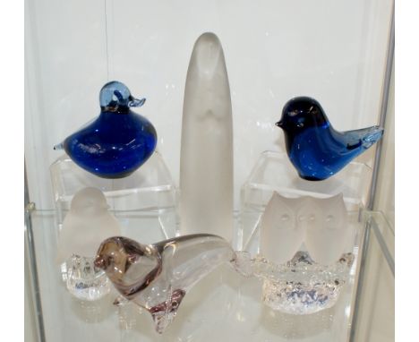 6 Art Glass figures including Wedgwood Bristol blue bird