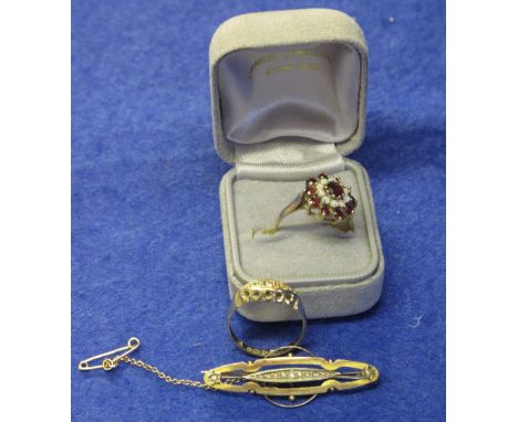 18ct gold, diamond set ring, a 9ct gold, garnet and opal ring and a 9ct gold bar brooch.  (3)