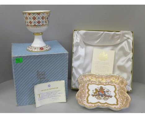 A Spode Prince William Christening goblet and a Queen Elizabeth II Golden Jubilee plate, 990/1000, both boxed 