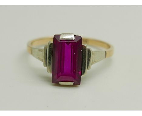 A 9ct gold and ruby ring, 2g, O 