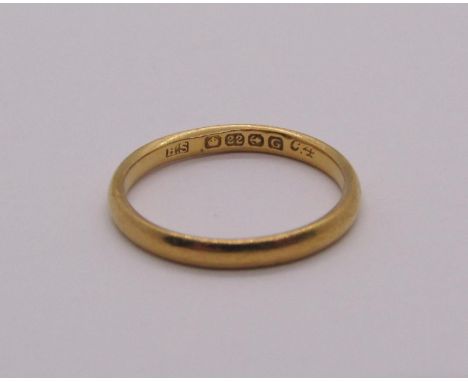 22ct wedding ring, size J, 2.2g 