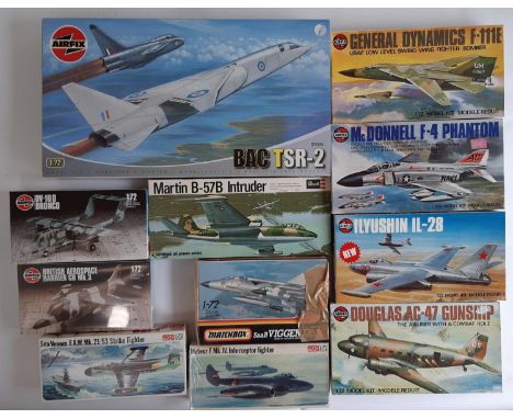 11 model kits, all 1:72 scale kits of strike aircraft comprising kits by Frog, Matchbox, Revel and Airfix including Airfix BA