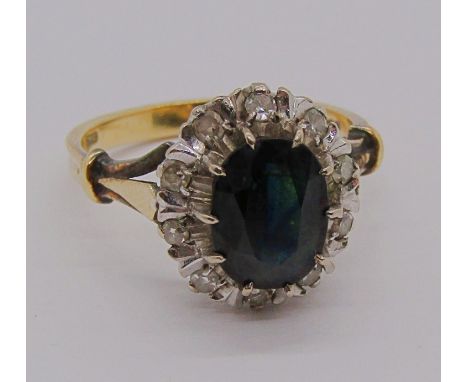 18ct sapphire and diamond cluster ring, size O, 5.1g 