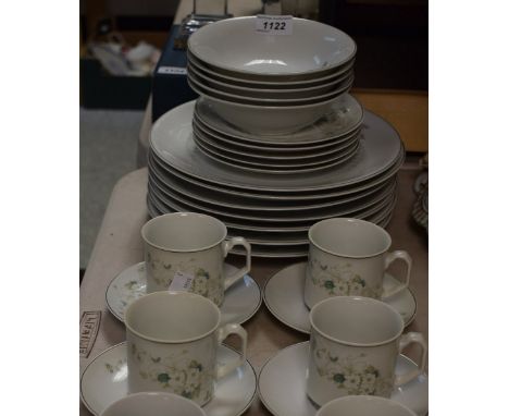 Dinner service - Reah porcelain, Brasil, six dinner plates; five side plate; five bowls; six cups and saucers