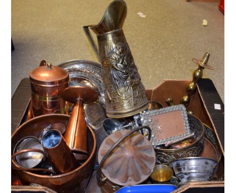 Metalware - an Arts and Crafts planished copper cream skimmer; bowls; jugs; lantern; EPNS Roberts and Belk tankard; etc quant
