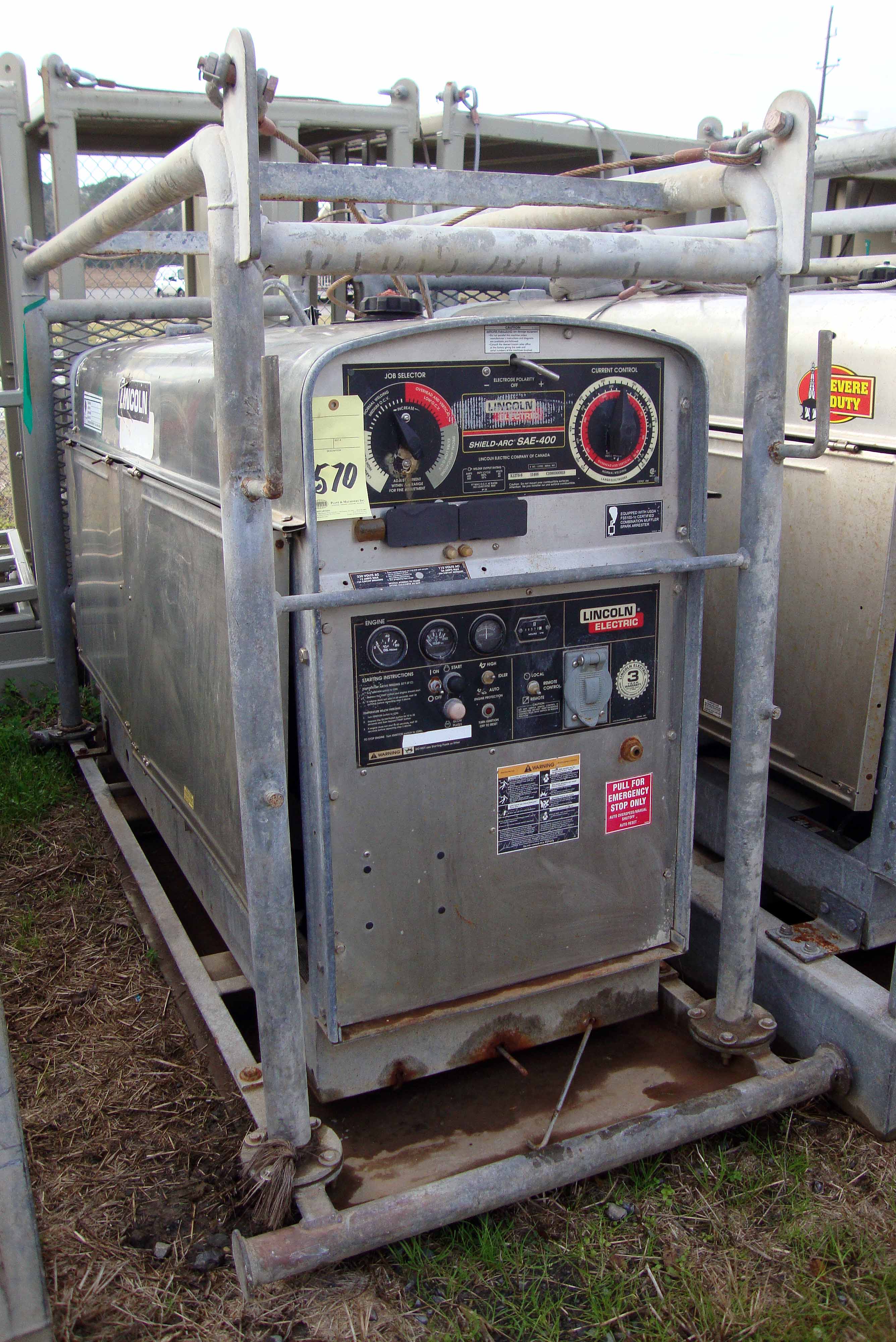 SEVERE DUTY DIESEL WELDING MACHINE, LINCOLN MDL. SAE400, new 2008, 400
