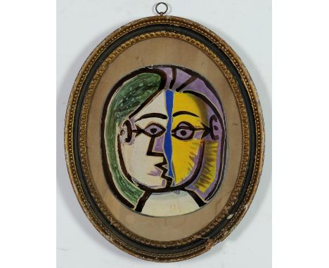 PABLO PICASSO, Visage, quadrichrome after the ceramic plate, vintage Hogarth style frame29cm x 23cm.